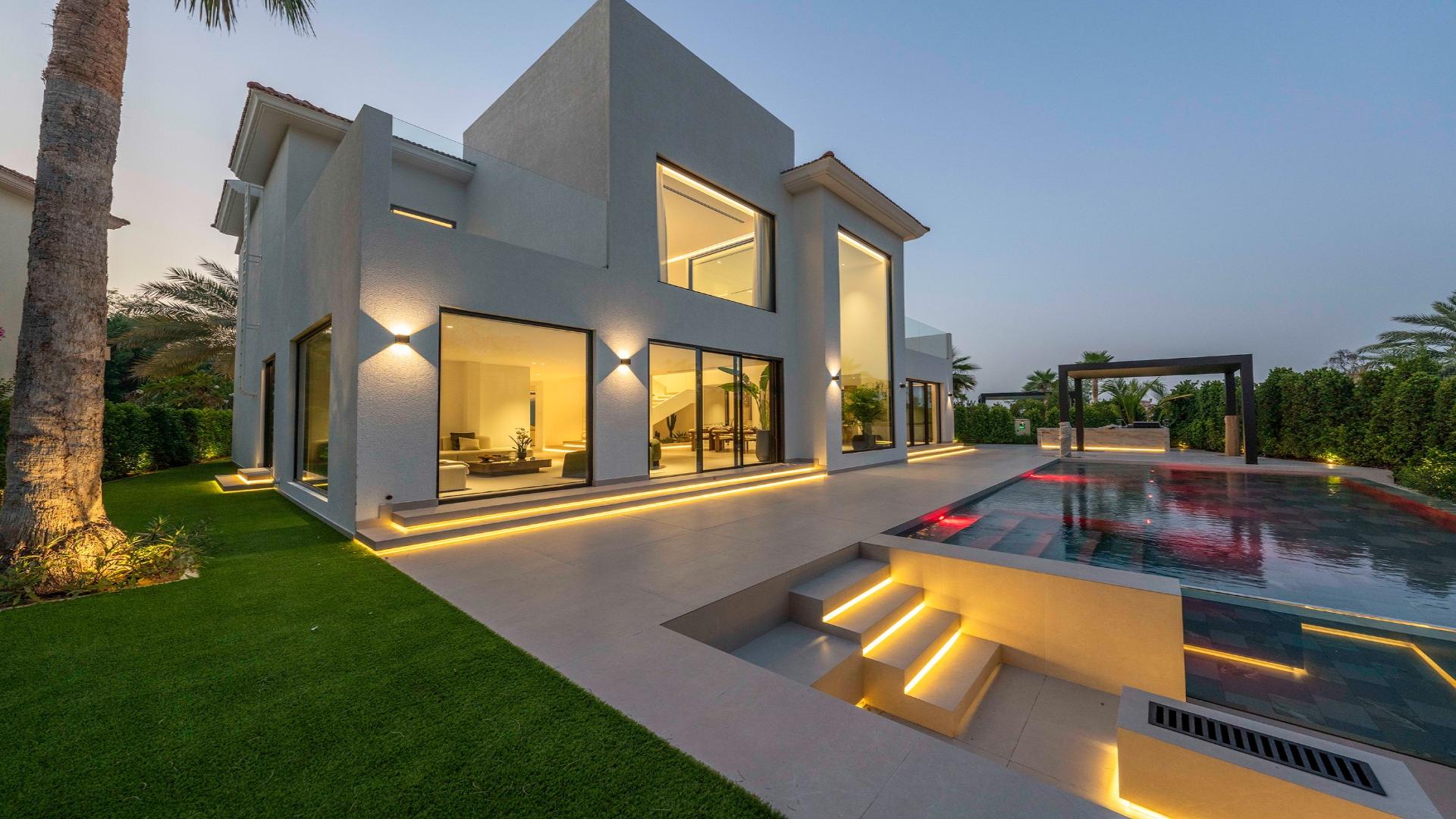 5 bedroom villa dubai